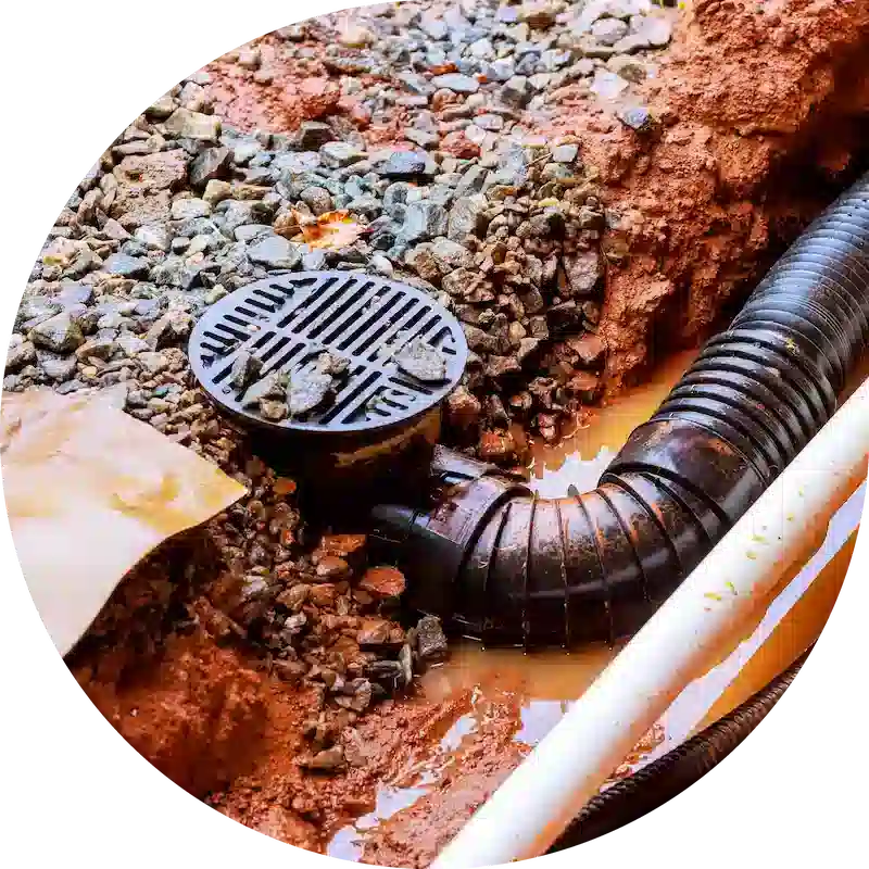 drainage-system-installation-with-pipes-and-gravel